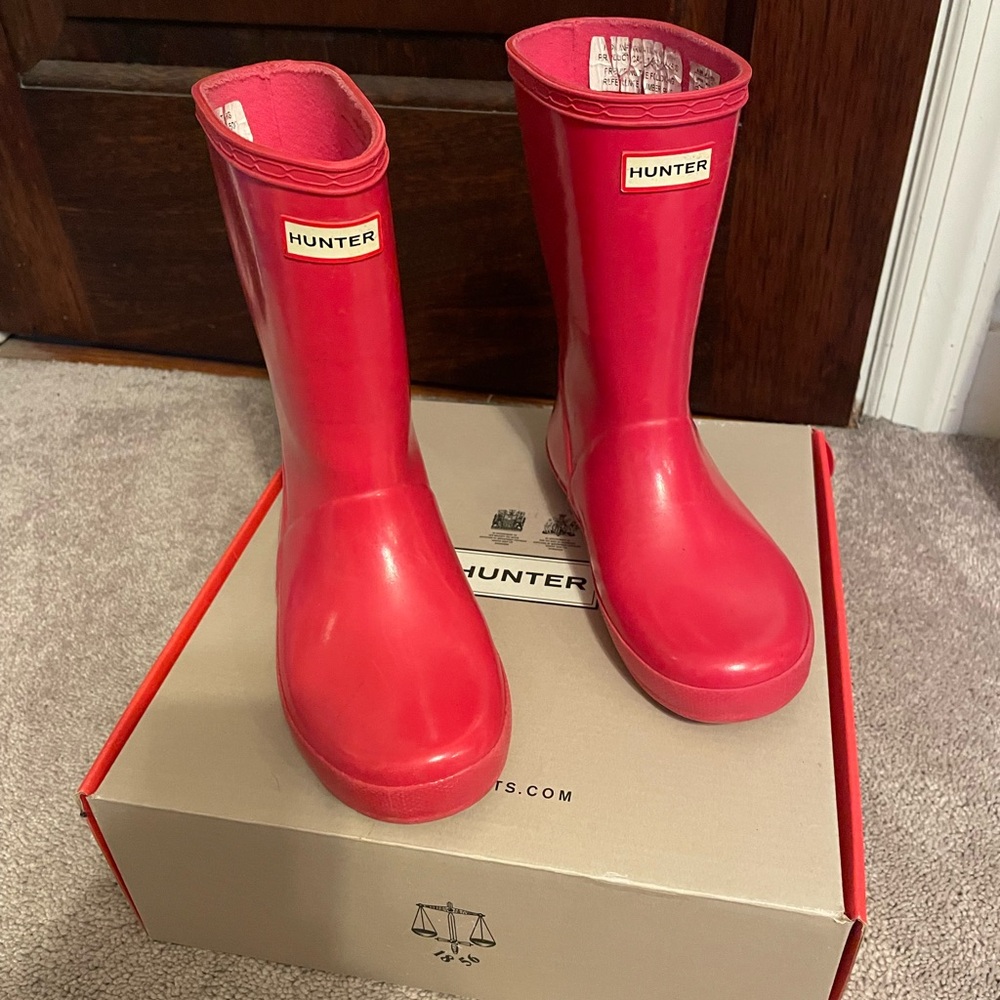 Hunter bright pink Waterproof Rain Boots